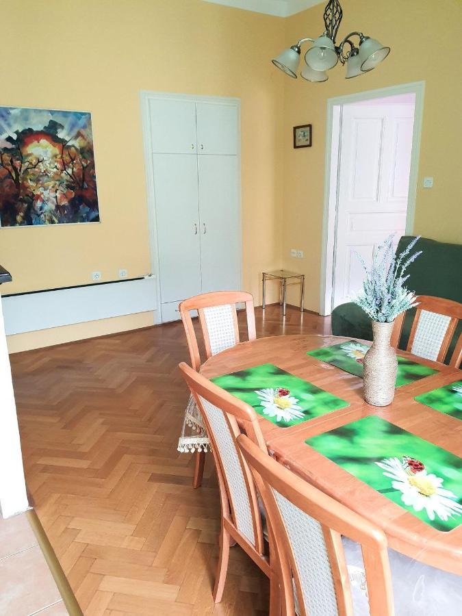 Family Apartment Center Opatija Exterior foto